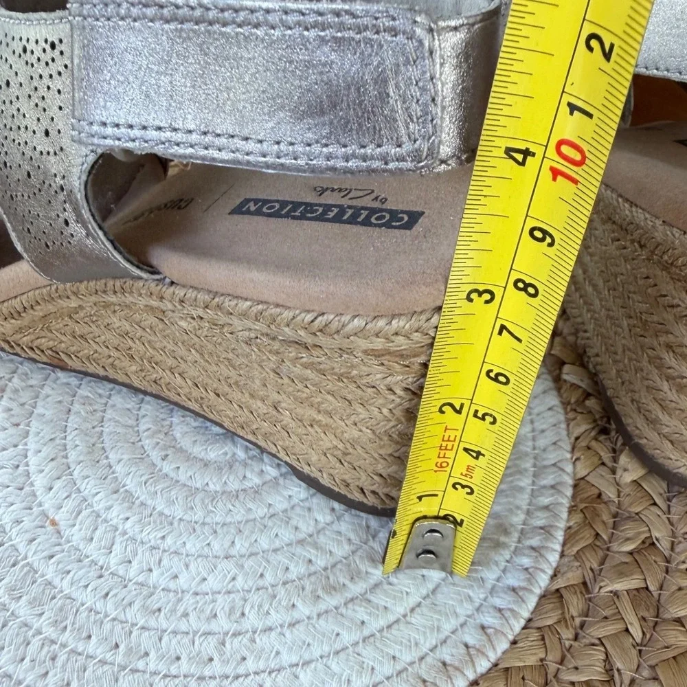 Clarks Collection Petrina Selma Metallic Pewter Wedge Sandals Womens 7.5 M